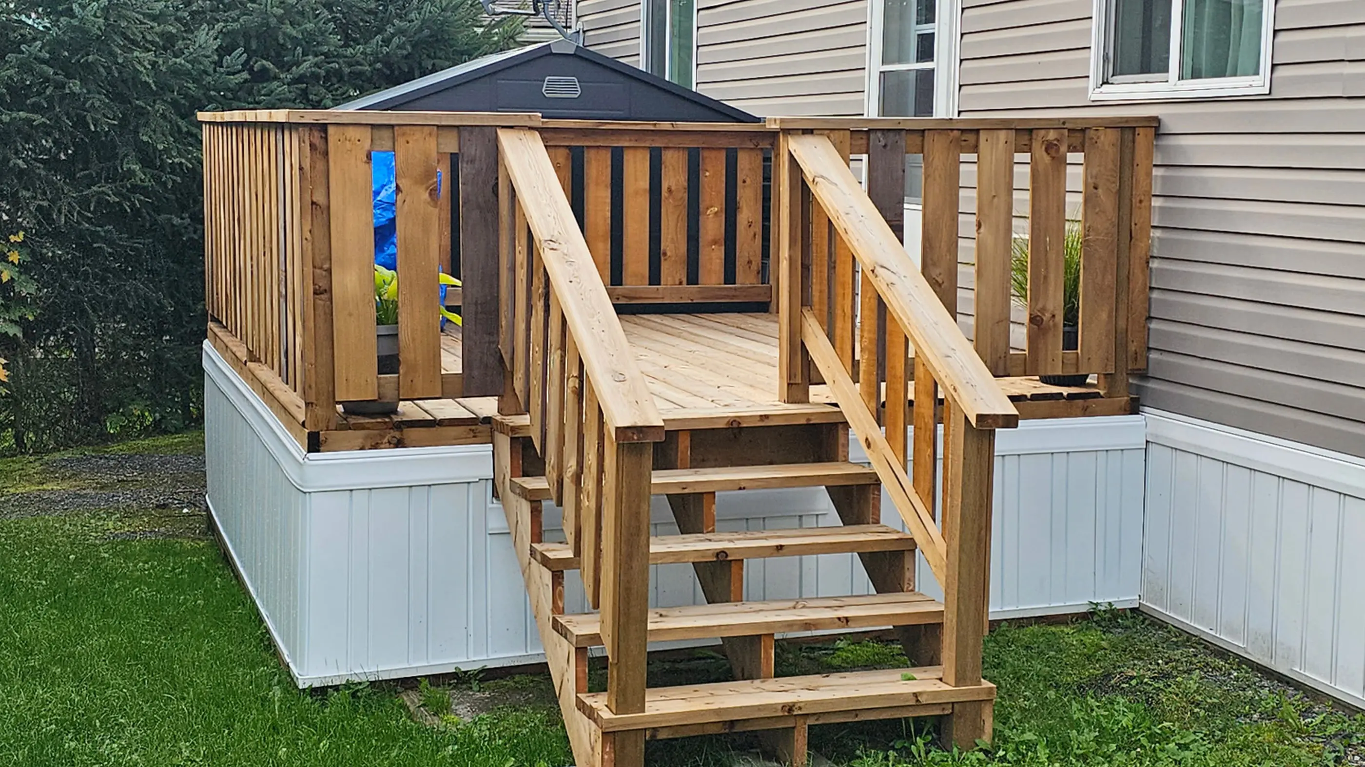 Deck Back Entrance Deck renovation