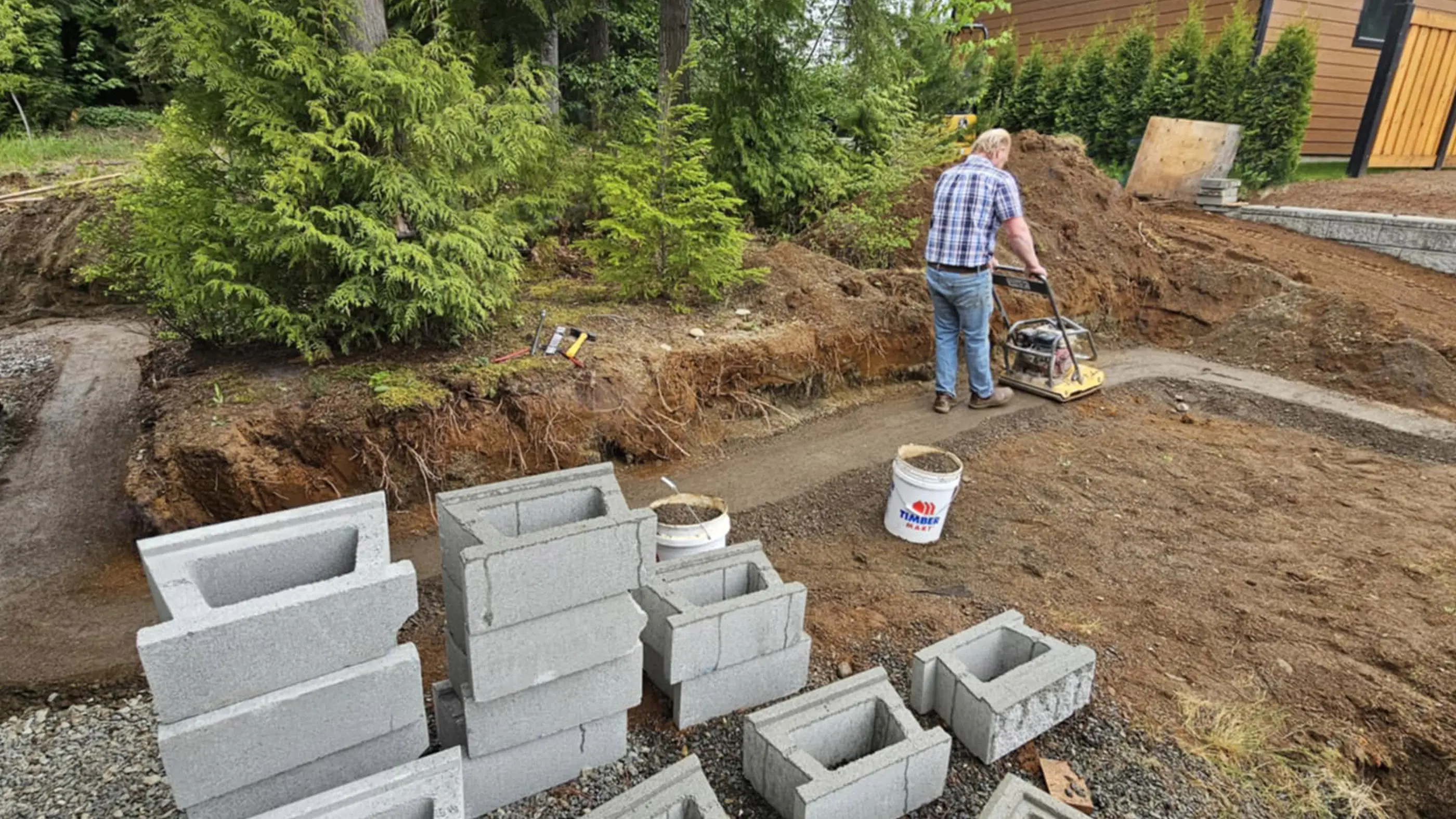 Hardscapes - {name}}