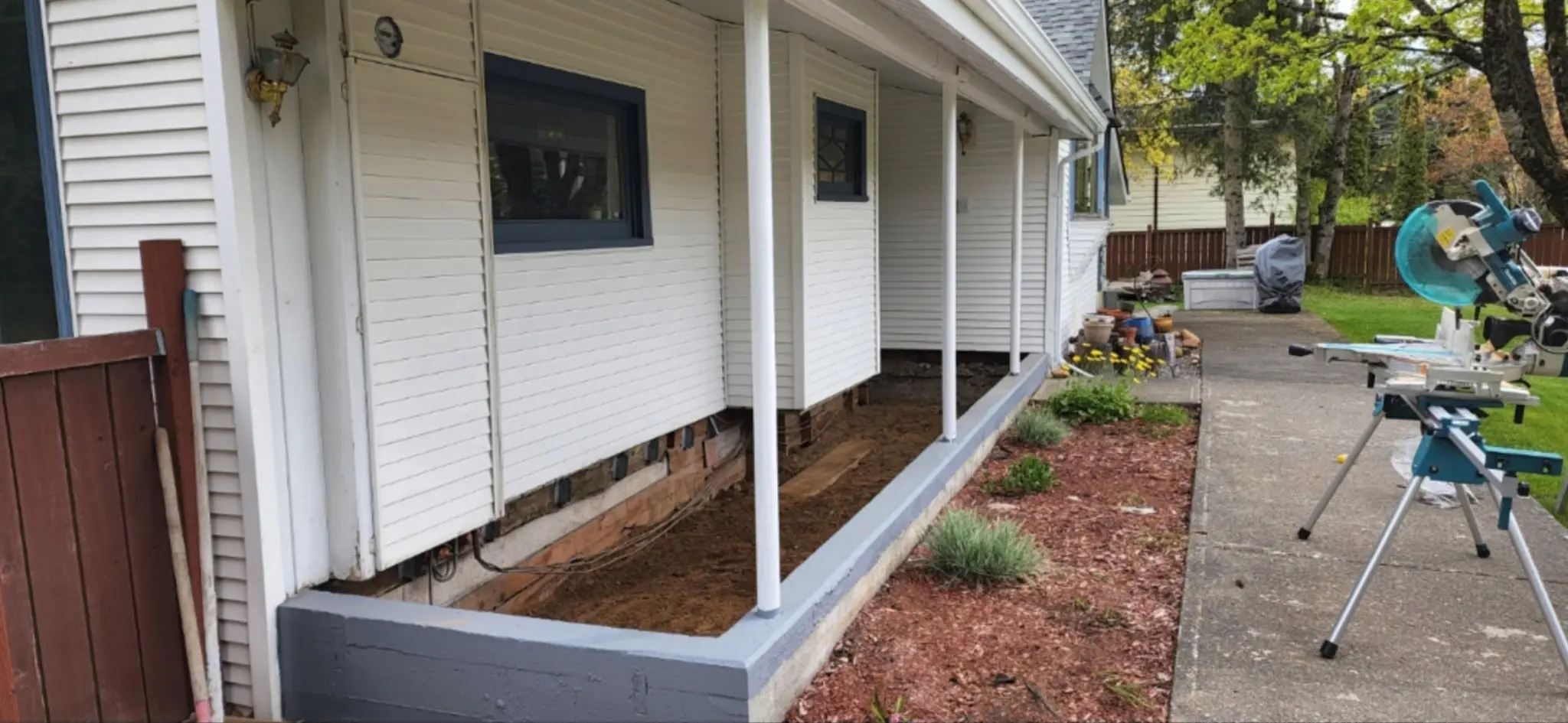 before picture of Reframe Ground Level Deck